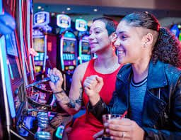 i77mm Sports Betting Myanmar National League နှင့် Esports ပြိုင်ပွဲ Odds မြင်ကွင်း